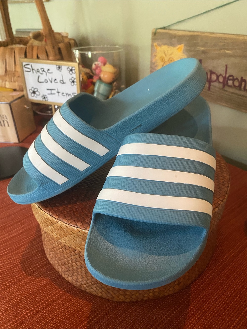 Adidas Adilette Aqua Slides Blue w/ Iconic White  3-Stripes - Size 7W & 6 Men’s